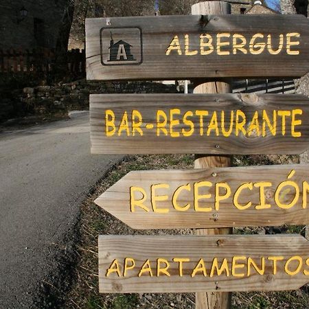 Apartamentos Turisticos Isín Екстериор снимка